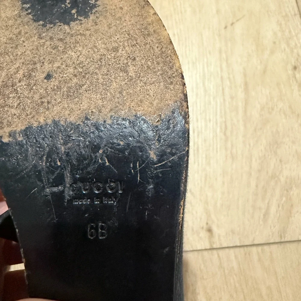 Gucci Black & Navy GG Sandals